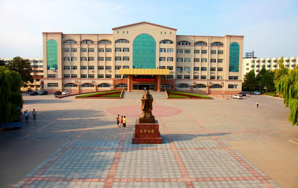 潍坊科技学院-宣传片